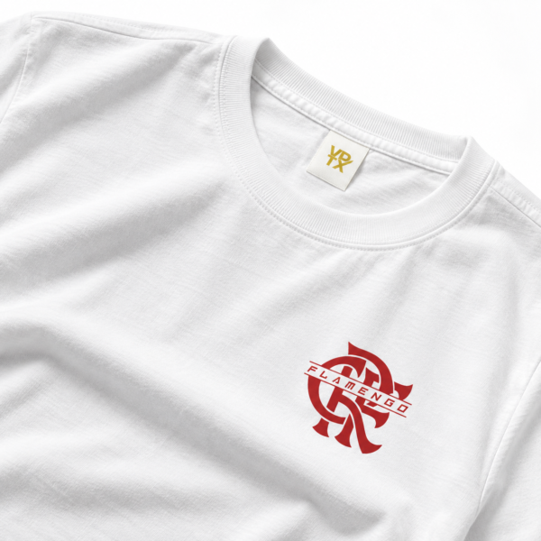 Camiseta Branca Flamengo Minimalista VRTX – Estampa CRF Vermelha Casual